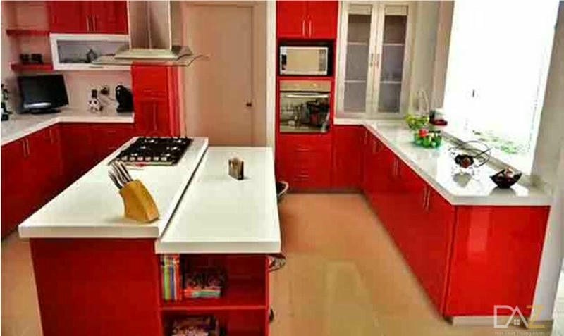 Căn bếp tách biệt với tủ bếp Acrylic