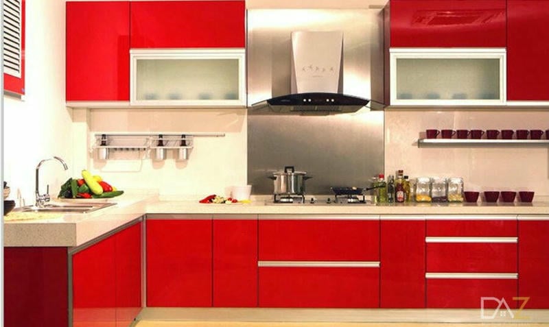 Căn bếp chữ L dùng chất liệu Acrylic màu đỏ