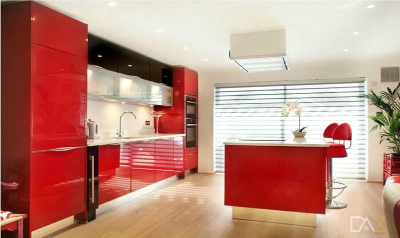 Tủ bếp Acrylic màu đỏ chữ I