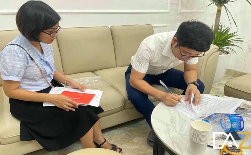 Thu thập thông tin và nhu cầu của khách hàng