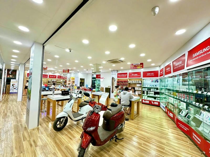 Showroom điện Máy